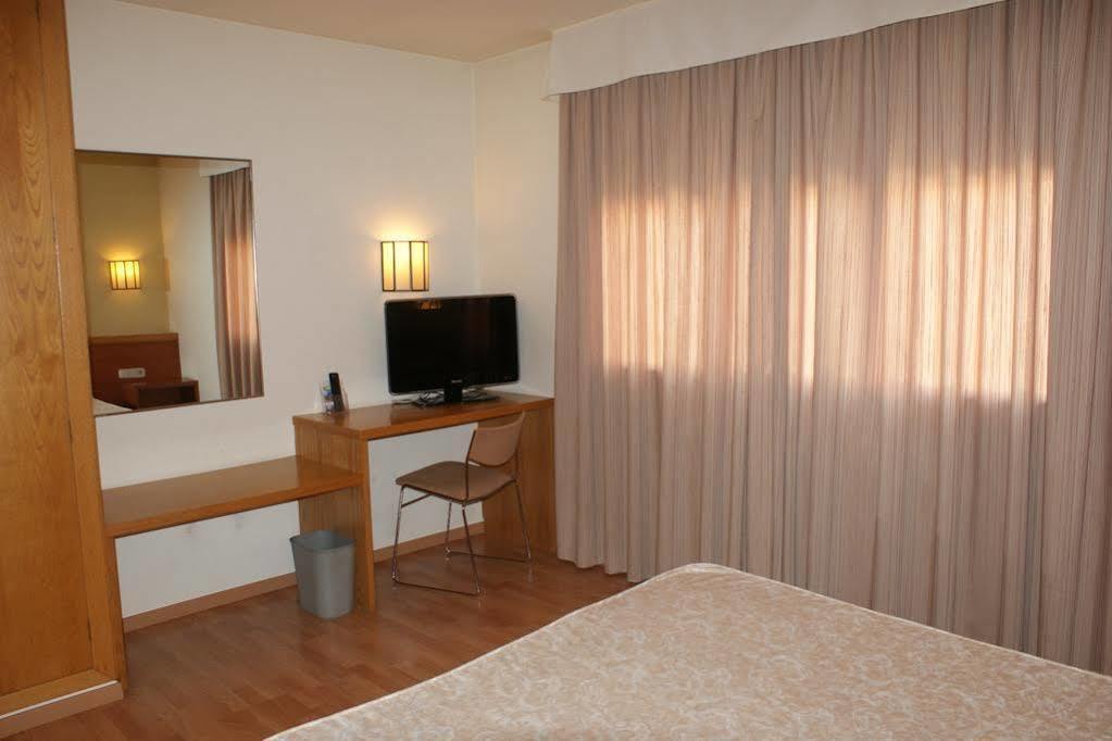 Hotel Estel Berga Esterno foto